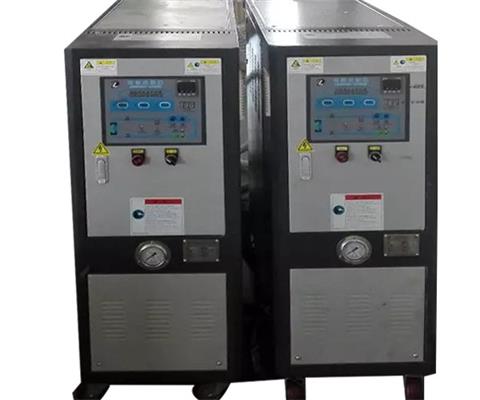 湖北油溫機(jī)廠家, 工業(yè)油溫機(jī)，高溫油式模溫機(jī)